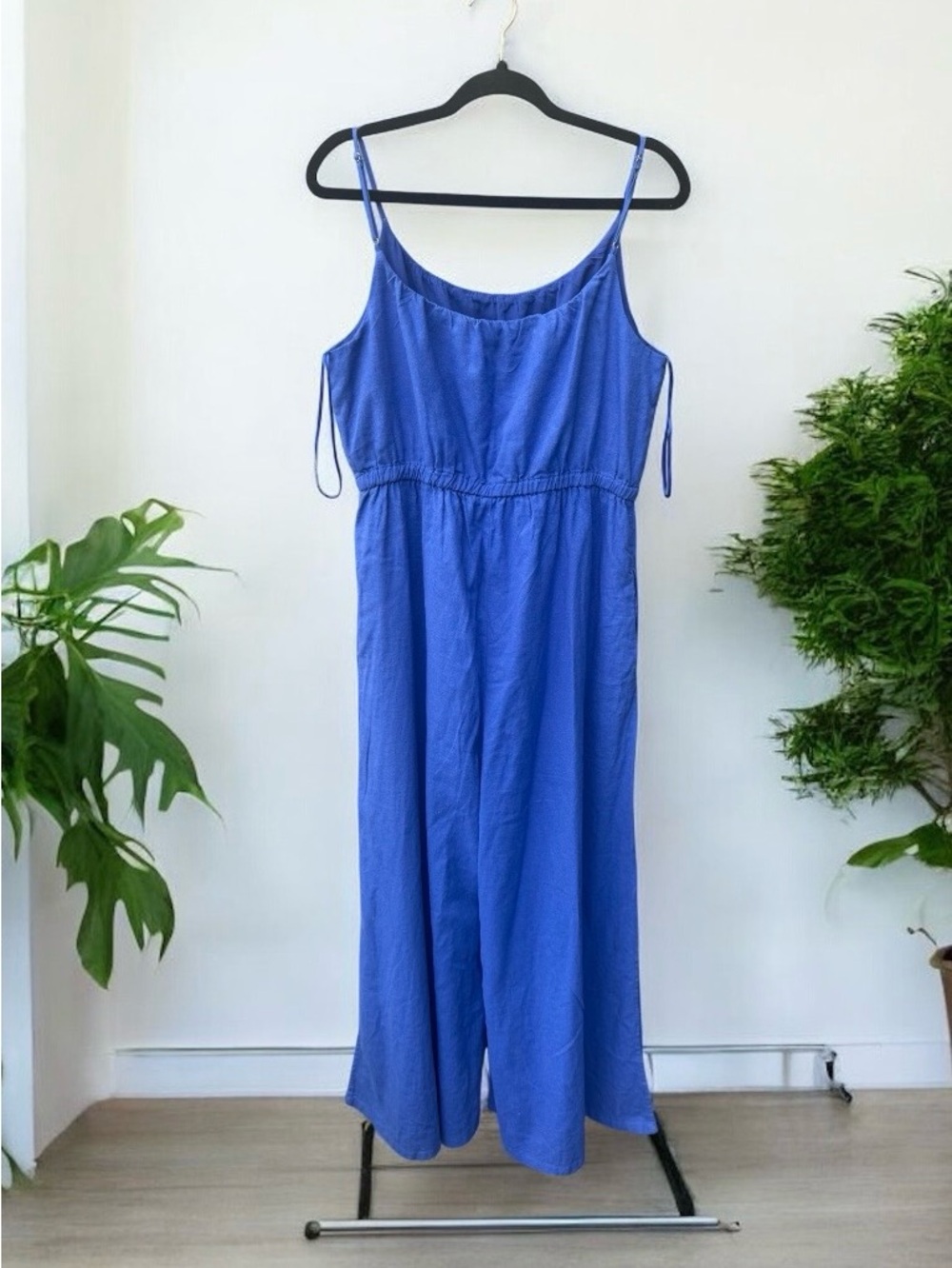 Haute Hippie Style NWT dazzling blue linen blend strappy wide leg jumpsuit large - Picture 3 of 3
